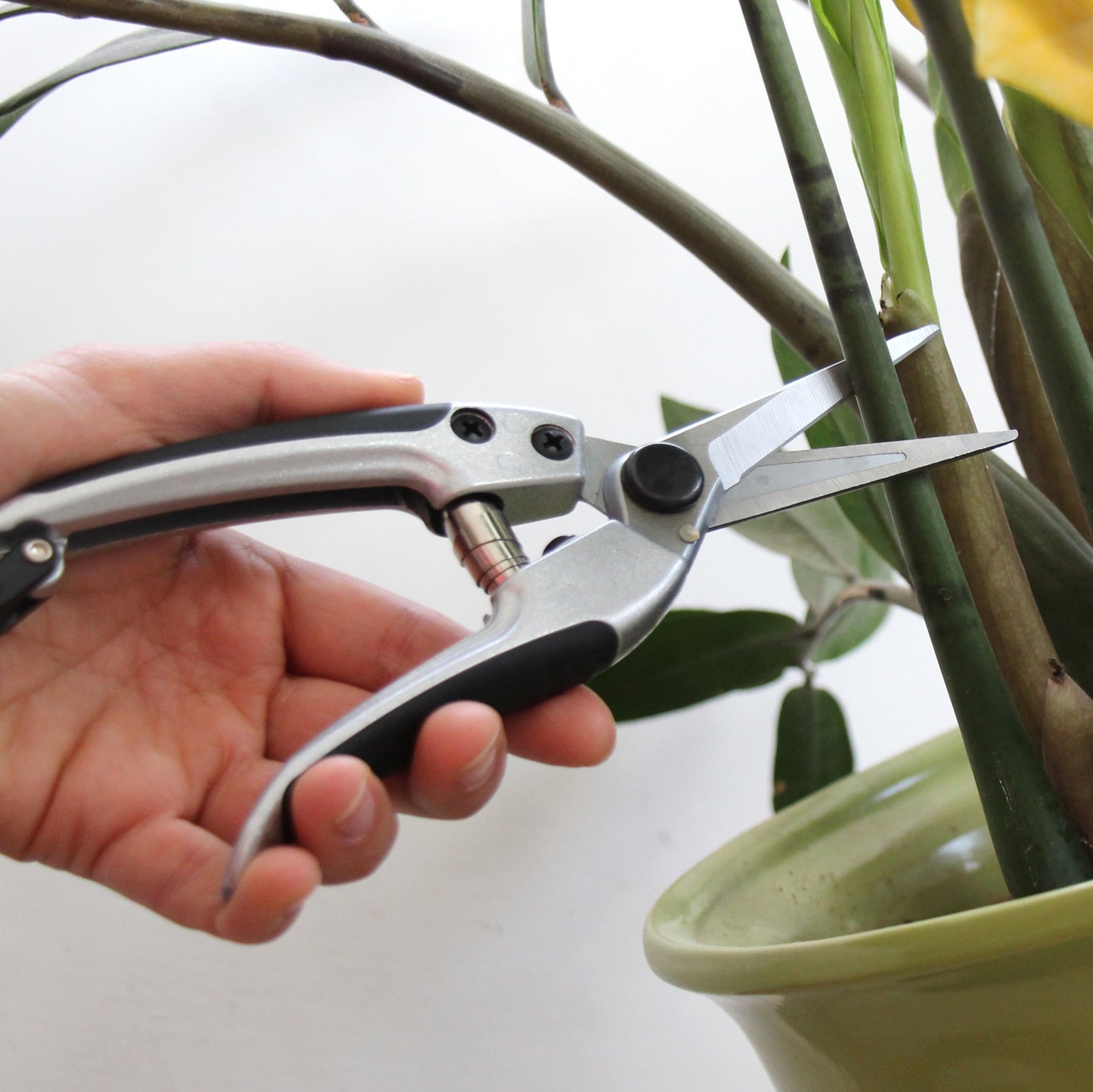 TABOR TOOLS K18A Soft-Touch Micro-Tip Pruning Snip, Pruning Shears