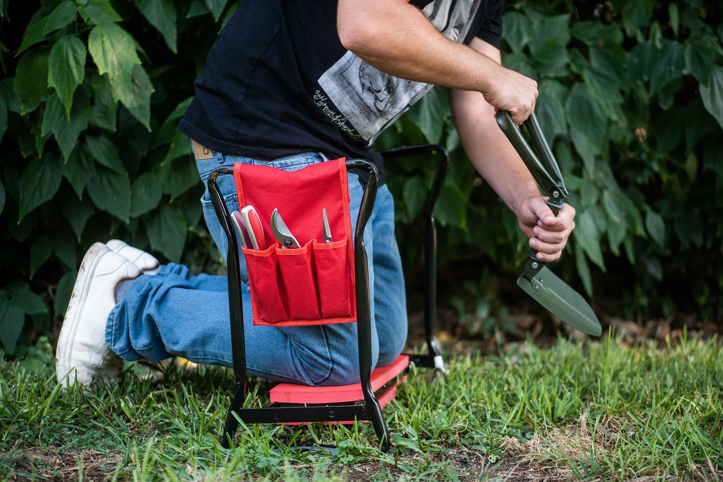 TABOR TOOLS TR2A Garden Kneeler and Seat Bench with Tool Bag Pouch and Foam Pad Cushion, Workseat with Kneeling Bench Option, Foldable Stool