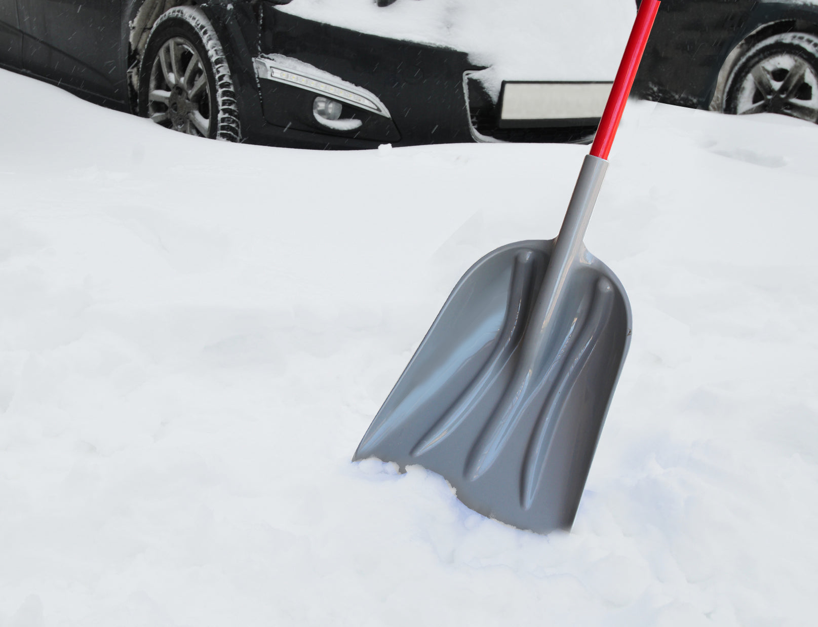 TABOR TOOLS J218 Snow Scoop With Strong Fiberglass D-Grip Handle